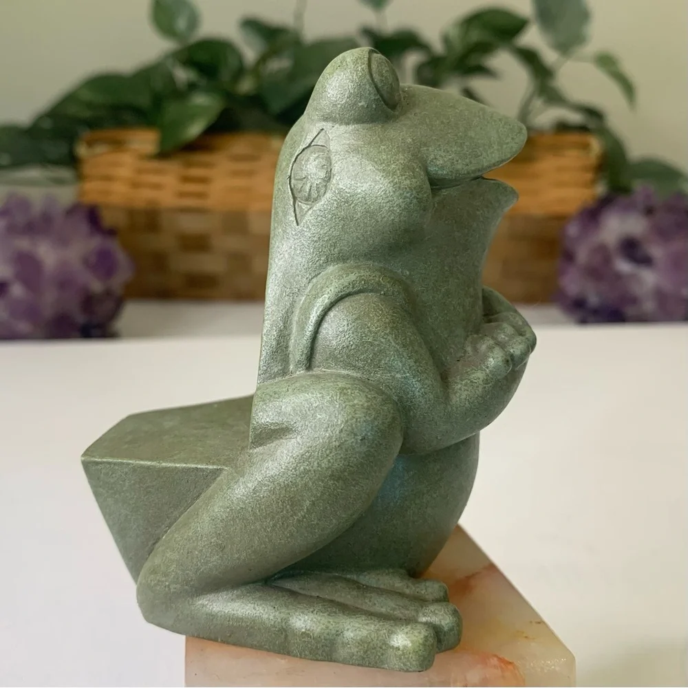 Green Frog Statue Cast Stone Garden Shelf Sitter Indoor Outdoor Figurine 3.5
